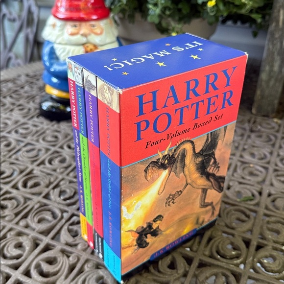 Harry Potter Four-Volume Boxed Set Books J.K. Rowling - Picture 8 of 8
